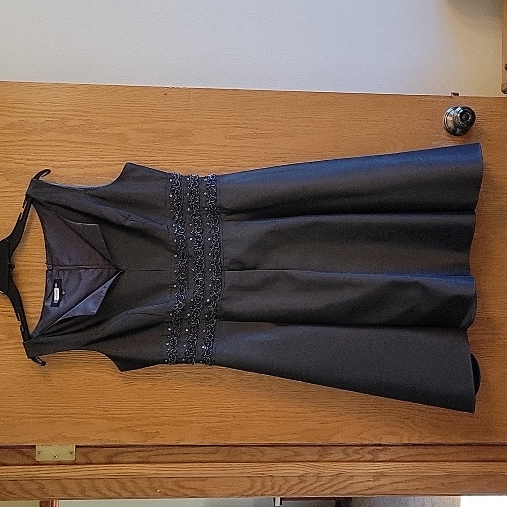 Jones New York Ladies Dress
